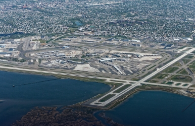 Aluguel de SUVs no aeroporto JFK em Nova York