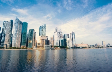 Rent a luxury SUV in Downtown Miami