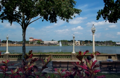 Vehicle rentals in Lakeland, Florida