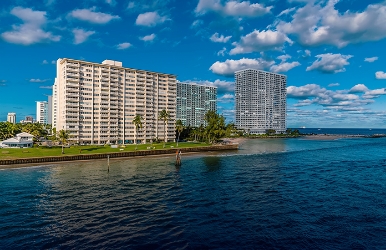 Thrifty rental cars in Port Everglades